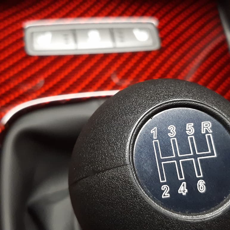 Interior 5